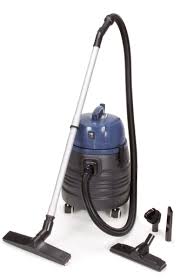 wet dry vacuum 5 gallon with tool kit