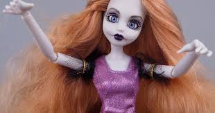 once upon a zombie rapunzel by wowwee