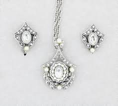 avon jewelry set silver vine style