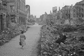 Dresden, known as the florence of the elbe before the war because of its architecture and museums, had little involvement in the german war effort. Dresden Bombing See The Destruction And Discover The History