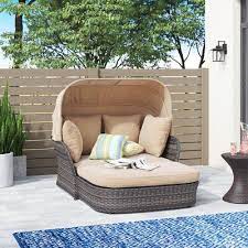 Outdoor Wicker Patio Daybed