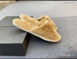 carpet wool slippers in new delhi