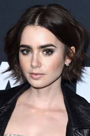 celebs growing out short hair