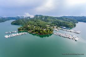 We offer the best in rental houseboats. Mitchell Creek Marina In Allons Tn Tennessee Vacation