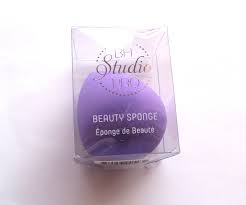 bh cosmetics studio pro beauty sponge