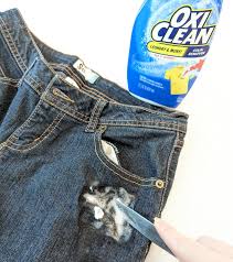 remove acrylic paint from clothes