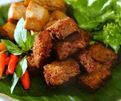 Ayam memang bisa dimasak dengan berbagai sajian yang enak dan lezat. Resep Tempe Bacem Jogja Sunda Basah Tanpa Air Kelapa
