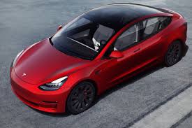 These owners found that their cars shipped with 85 kwh batteries and not 75 kwh as they expected, but their cars still reported 75 kwh as full capacity. Confirmed Tesla Model 3 2021 Features 82 Kwh High Capacity Battery Gadget Tendency