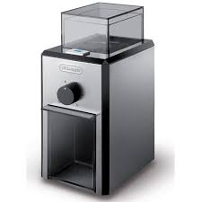 Program the machine for three defined cup sizes, two aroma levels and an aroma preservation cover that keeps the coffee beans fresh. Delonghi Magnifica Xs Ecam22110 Review My Honest Thoughts Is It For You 2021
