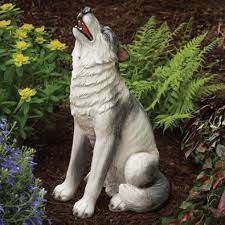Motion Sensor Howling Wolf Sculpture