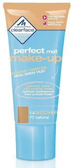 manhattan perfect mat foundation makeup