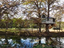 treehouse utopia texas hill country
