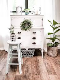 chalky painted furniture