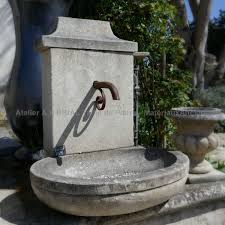 Small Garden Fountain In Limestone ǀ