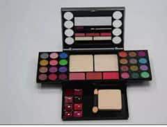 makeup kit in la free clifieds