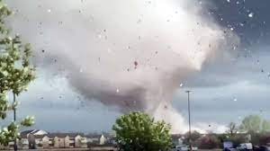 Tornado tears through parts of Kansas