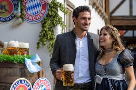 View the profiles of people named cathy hummels. Cathy Hummels Rumors About Marriage Off At Cathy And Mats Hummels Is Whispering In The Bvb Cabin Archyworldys