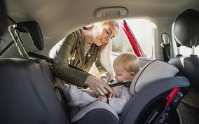 Kindersitze sind unverzichtbar im auto, doch beim kauf und auch bei der montage gibt es einiges zu beachten. Ruckwartsgerichtete Kindersitze Reboarder Bieten Sicherheitsvorteile Oamtc