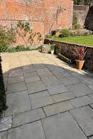 reclaimed coursed yorkstone