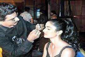 bollywood actors makeup room photo leak
