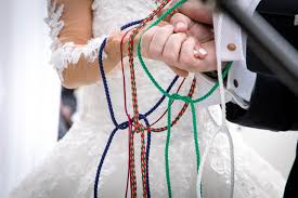 creating a handfasting ceremony