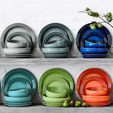 Le Creuset 16 Piece Dinnerware Set With Cereal Bowl