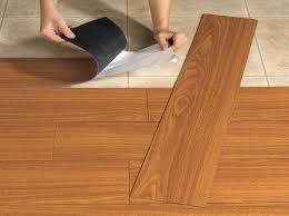 installing vinyl flooring