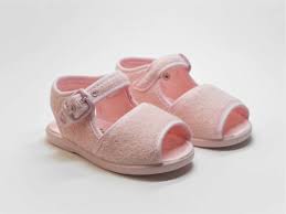 Zapatillas de casa para niño cómodas y al mejor precio. Zapatillas De Estar En Casa Nina De Batilas Violeta Shoes