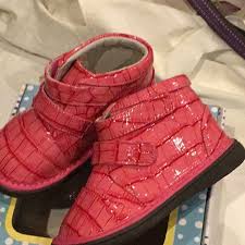 Hot Pink Zoe Boots New In Box For 3 4 Yrs Nwt