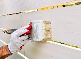 The Best Fence Paint Options For Your