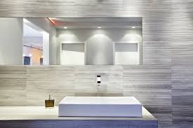Einen zeitlos schönen lebensraum, in den sie täglich mit vergnügen eintauchen. Moderne Badwelten