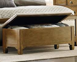 All of these problems can be resolved with a simple and elegant bedroom bench. Bedroom Storage Bench Wood Mebel