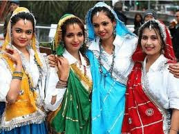 Traditional Dressing Style In Different State Of India