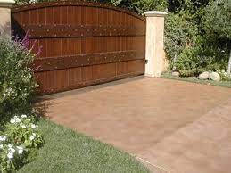 concrete driveway cost how much is a