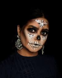 halloween makeup looks with motives