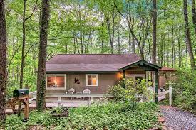 $500.00 / monthly beds 4 • baths 3 full. Pet Friendly Cabins Near Lake Norman North Carolina Lake Rentals
