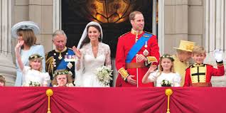 Queen elizabeth ii took zara and peter phillips to see their mother, princess anne, ride horses in elizabeth posed for photos with prince edward, earl of wessex, and her grandchildren zara and peter phillips prince harry and prince william joined elizabeth on the balcony at buckingham palace at. Prince Harry And Meghan Markle S Wedding Won T Have An Iconic Balcony Moment Prince Harry And Meghan Markle Royal Wedding
