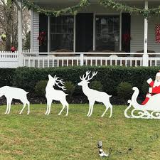decoration santa in sleigh