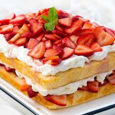sheet pan strawberry shortcake i am baker