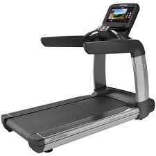 club series treadmill with discover se3