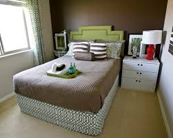 wall paint color schemes small bedroom