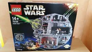 With over 4,000 pieces, this fantastic model has a galaxy of intricate and authentic environments. Star Wars Todesstern 75159 Ebay Kleinanzeigen