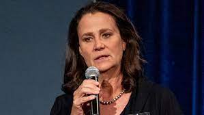 Pam Shriver says she had 'inappropriate ...