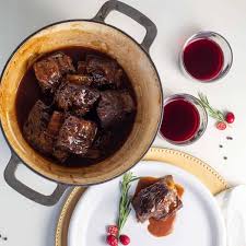 cranberry braised short ribs with