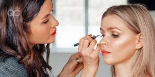 15 tips to grow your makeup business