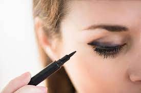 how to do winged liner according to