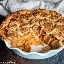 cinnamon roll apple pie tastes of lizzy t