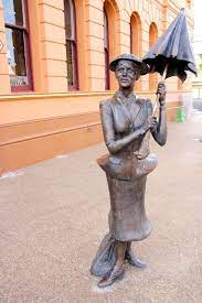 Statue Of Mary Poppins In P L Travers