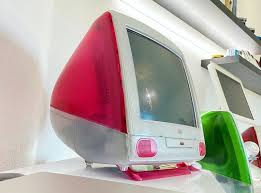 The imac g3 was the first model of the imac line of personal computers made by apple inc. Apple Imac G3 Strawberry Built In 1999 266mhz Cpu Which Color Do You Like Best Mac