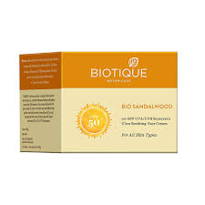 biotique bio sandalwood 50 spf